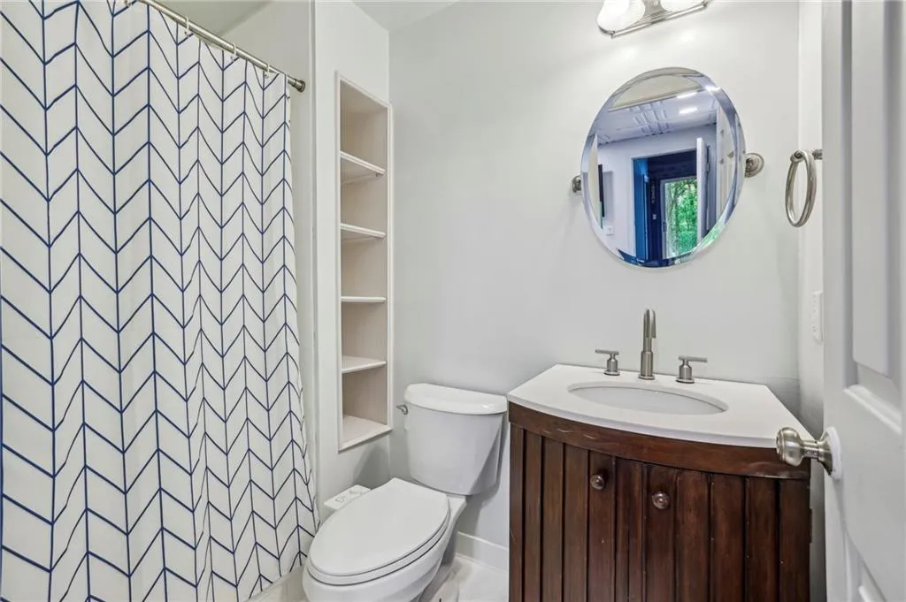 1895 Redbourne Drive, Atlanta, Georgia 30350, 4 Bedrooms Bedrooms, ,3 BathroomsBathrooms,Residential,Sold,1895 Redbourne Drive,7562317
