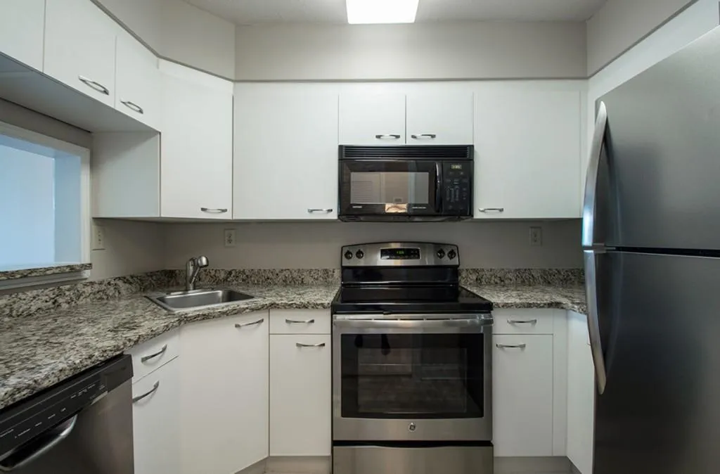2870 Pharr Court S Unit 1107, Atlanta, Georgia 30305, 1 Bedroom Bedrooms, ,1 BathroomBathrooms,Residential,Sold,2870 Pharr Court S Unit 1107,5692328