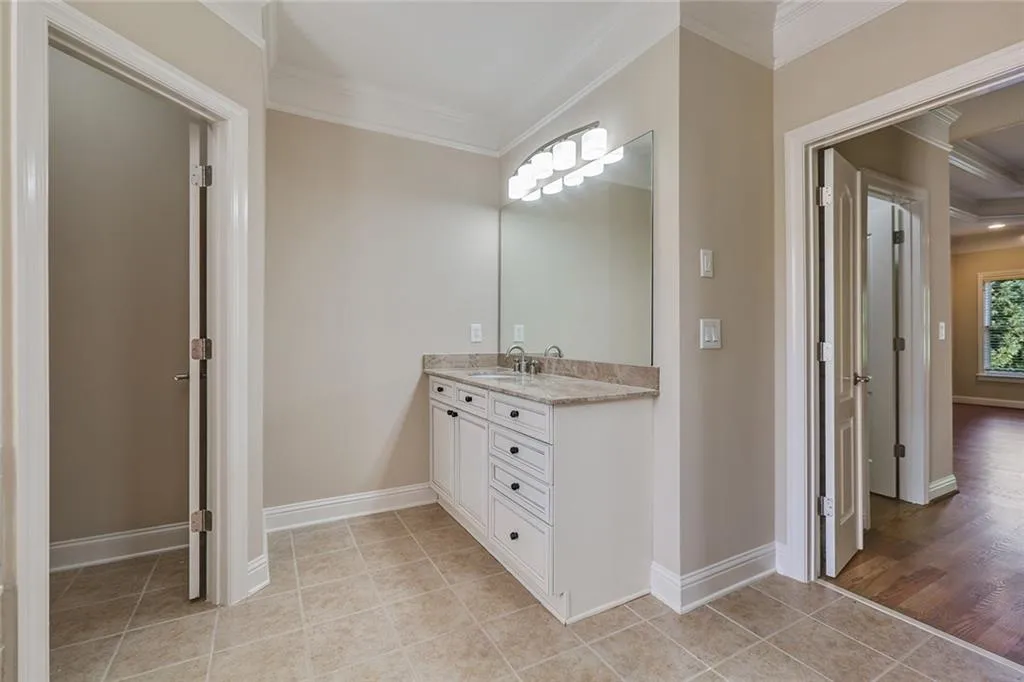 6228 Mount Vernon Oaks Drive, Sandy Springs, Georgia 30328, 4 Bedrooms Bedrooms, ,3 BathroomsBathrooms,Residential,Sold,6228 Mount Vernon Oaks Drive,5750830