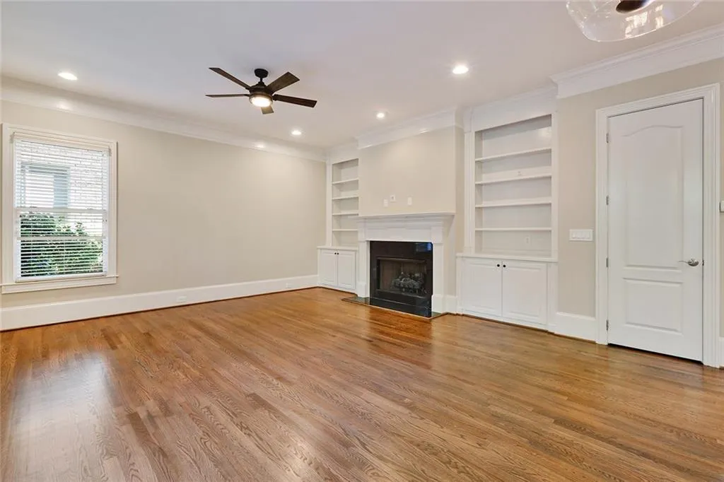 6228 Mount Vernon Oaks Drive, Sandy Springs, Georgia 30328, 4 Bedrooms Bedrooms, ,3 BathroomsBathrooms,Residential,Sold,6228 Mount Vernon Oaks Drive,5750830