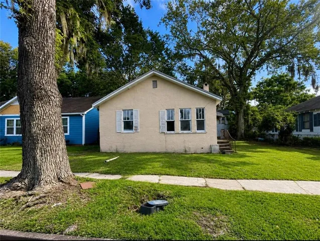 1307 E 42nd Street, Savannah, Georgia 31404