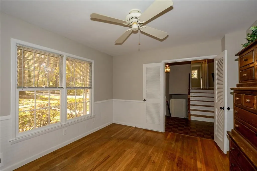 330 Westerhall Court, Sandy Springs, Georgia 30328, 4 Bedrooms Bedrooms, ,3 BathroomsBathrooms,Residential,Sold,330 Westerhall Court,5775055
