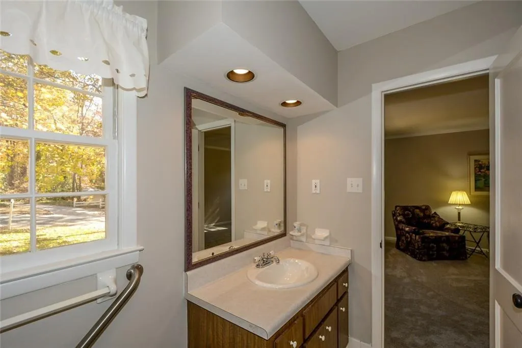 330 Westerhall Court, Sandy Springs, Georgia 30328, 4 Bedrooms Bedrooms, ,3 BathroomsBathrooms,Residential,Sold,330 Westerhall Court,5775055