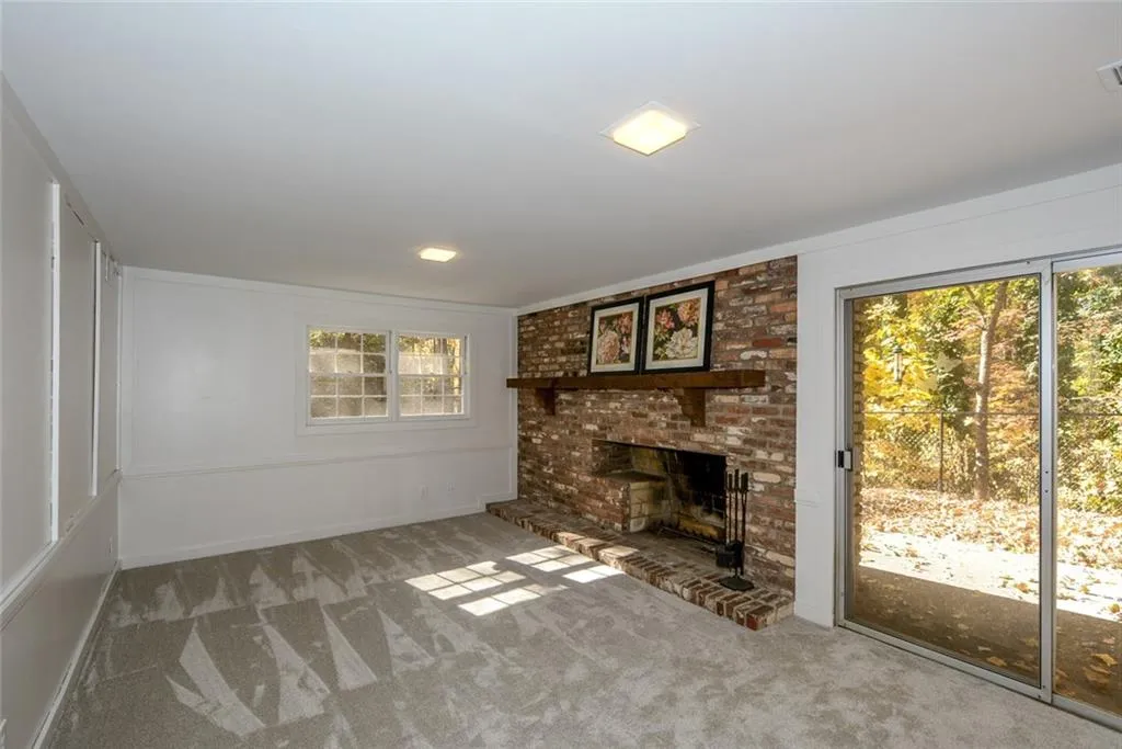 330 Westerhall Court, Sandy Springs, Georgia 30328, 4 Bedrooms Bedrooms, ,3 BathroomsBathrooms,Residential,Sold,330 Westerhall Court,5775055