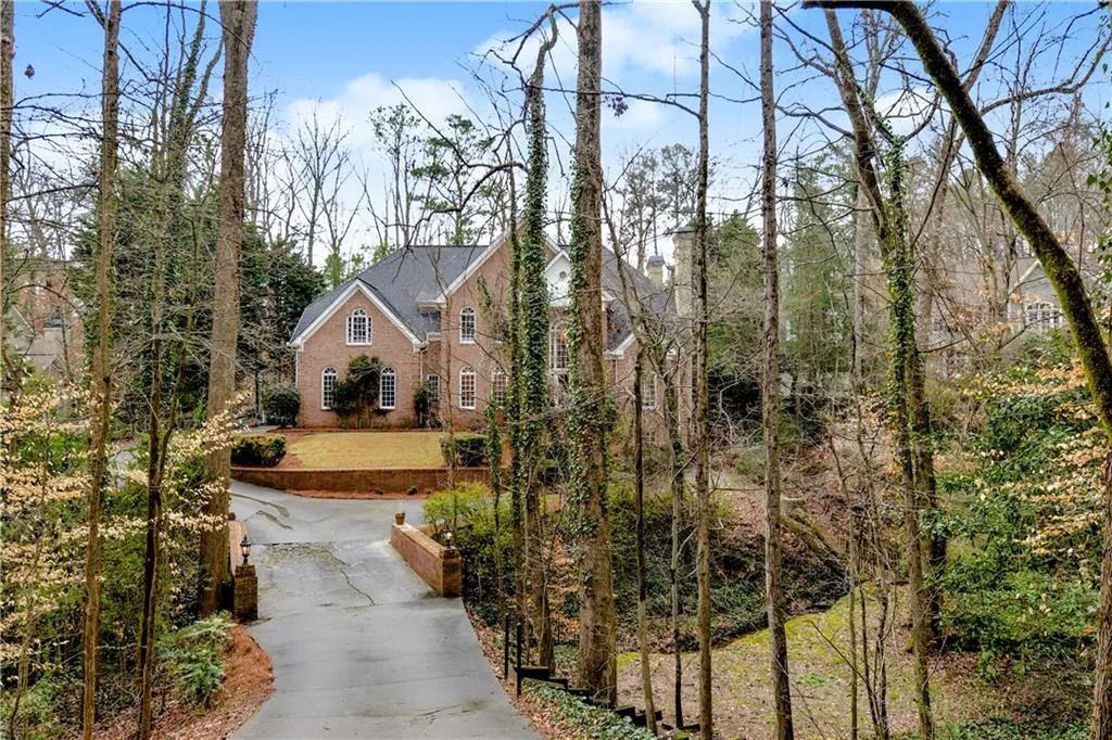 1371 Wesley Parkway Nw, Atlanta, Georgia 30327, 6 Bedrooms Bedrooms, ,6 BathroomsBathrooms,Residential,Sold,1371 Wesley Parkway Nw,5968993