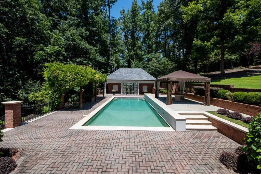 997 Davis Drive, Atlanta, Georgia 30327, 5 Bedrooms Bedrooms, ,6 BathroomsBathrooms,Residential,Sold,997 Davis Drive,6057834