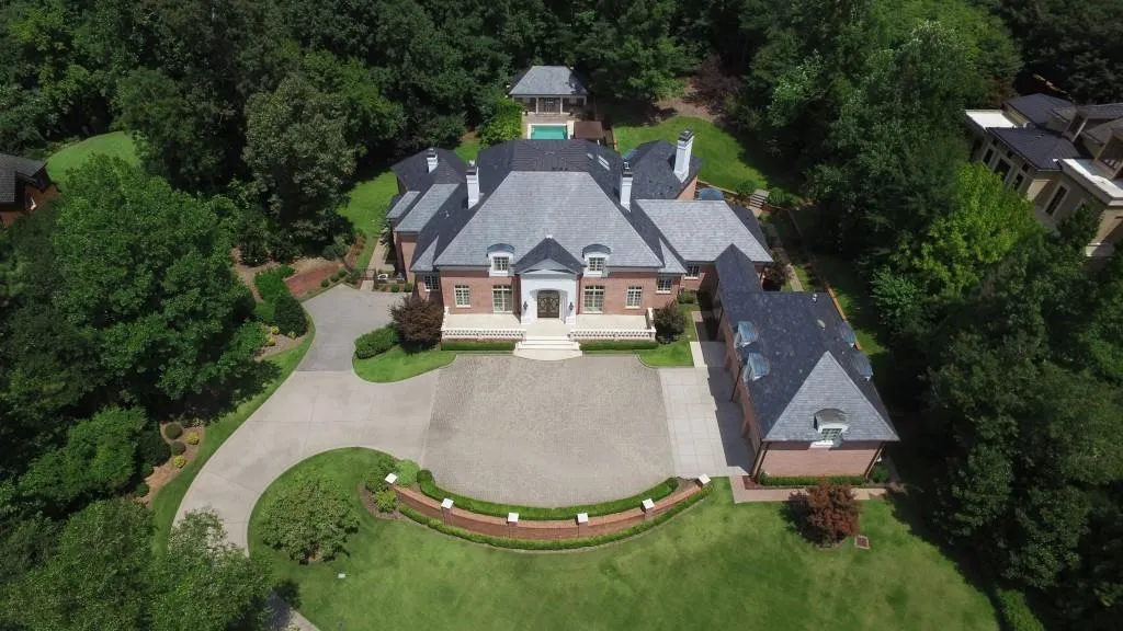 997 Davis Drive, Atlanta, Georgia 30327, 5 Bedrooms Bedrooms, ,6 BathroomsBathrooms,Residential,Sold,997 Davis Drive,6057834