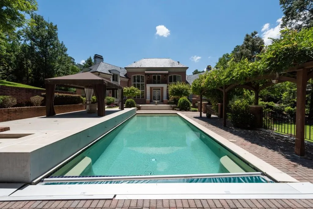 997 Davis Drive, Atlanta, Georgia 30327, 5 Bedrooms Bedrooms, ,6 BathroomsBathrooms,Residential,Sold,997 Davis Drive,6057834