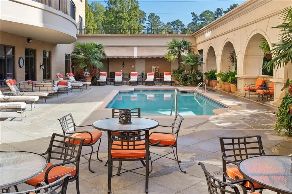 3286 Northside Parkway Nw Unit 506, Atlanta, Georgia 30327, 2 Bedrooms Bedrooms, ,2 BathroomsBathrooms,Residential,For Sale,3286 Northside Parkway Nw Unit 506,7612782