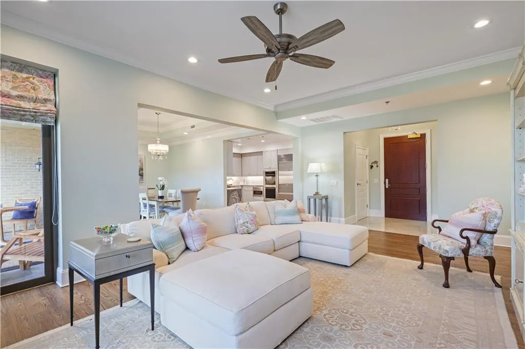 3286 Northside Parkway Nw Unit 506, Atlanta, Georgia 30327, 2 Bedrooms Bedrooms, ,2 BathroomsBathrooms,Residential,For Sale,3286 Northside Parkway Nw Unit 506,7612782