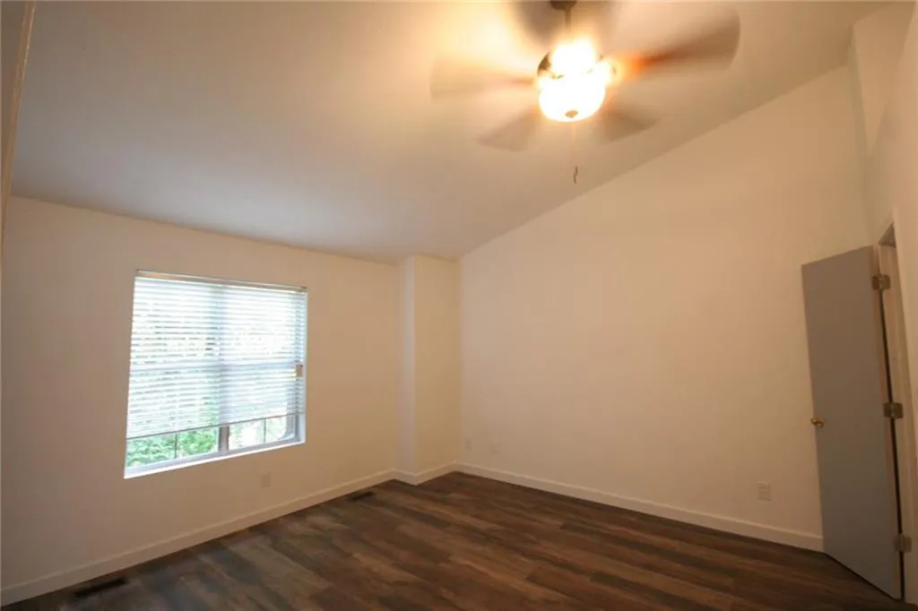 3107 Queen Anne Court, Sandy Springs, Georgia 30350, 2 Bedrooms Bedrooms, ,2 BathroomsBathrooms,Residential,Sold,3107 Queen Anne Court,7111262