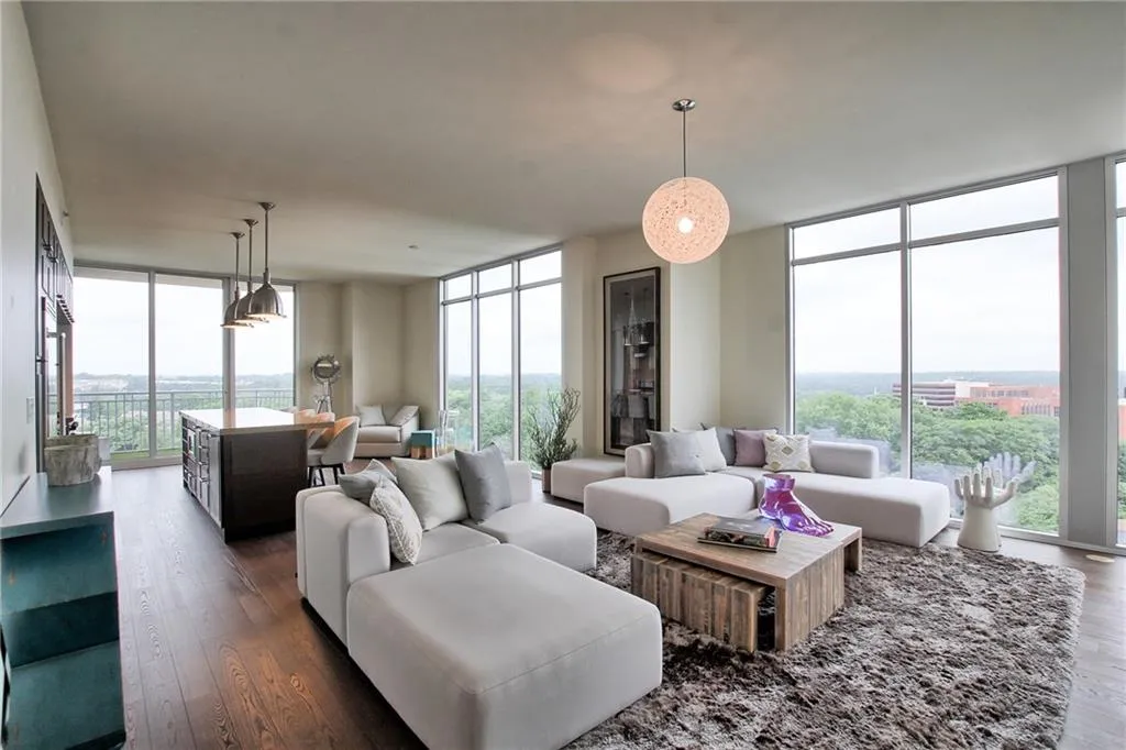 1820 Peachtree Street Nw Unit 1215, Atlanta, Georgia 30309, 2 Bedrooms Bedrooms, ,3 BathroomsBathrooms,Residential,Sold,1820 Peachtree Street Nw Unit 1215,5873070