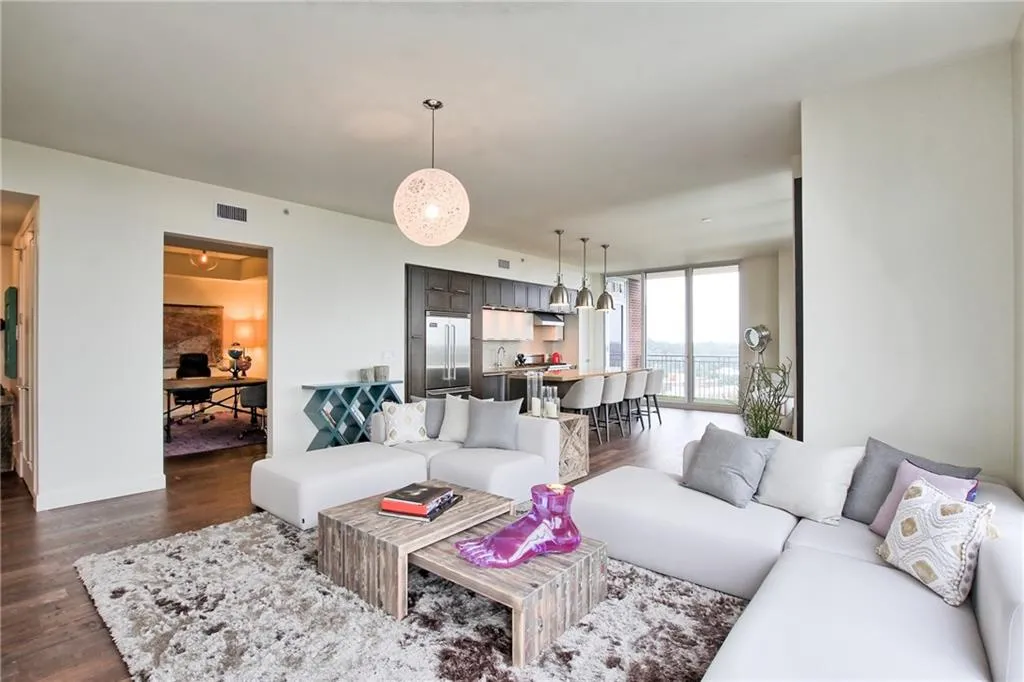 1820 Peachtree Street Nw Unit 1215, Atlanta, Georgia 30309, 2 Bedrooms Bedrooms, ,3 BathroomsBathrooms,Residential,Sold,1820 Peachtree Street Nw Unit 1215,5873070