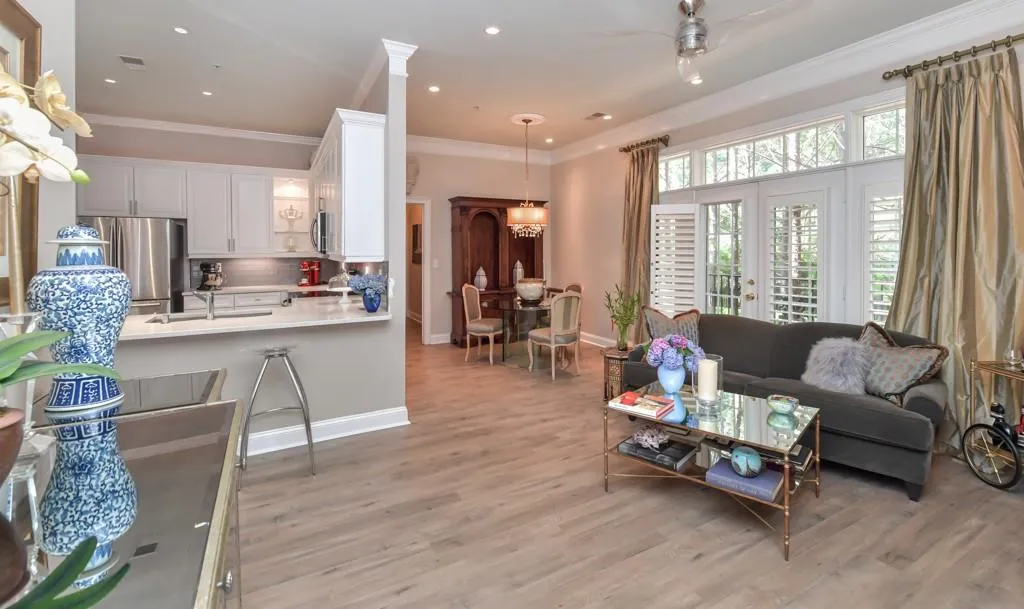 5415 Northland Drive Unit 103, Sandy Springs, Georgia 30342, 2 Bedrooms Bedrooms, ,2 BathroomsBathrooms,Residential,Sold,5415 Northland Drive Unit 103,6572594