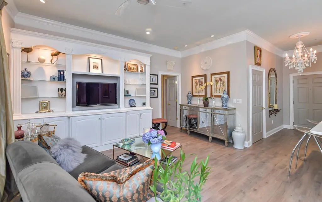 5415 Northland Drive Unit 103, Sandy Springs, Georgia 30342, 2 Bedrooms Bedrooms, ,2 BathroomsBathrooms,Residential,Sold,5415 Northland Drive Unit 103,6572594