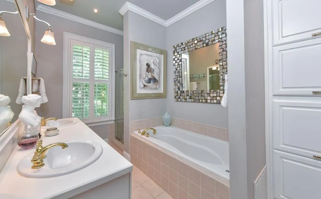 5415 Northland Drive Unit 103, Sandy Springs, Georgia 30342, 2 Bedrooms Bedrooms, ,2 BathroomsBathrooms,Residential,Sold,5415 Northland Drive Unit 103,6572594