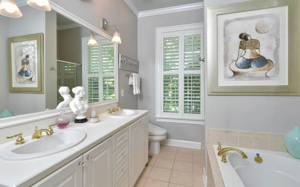 5415 Northland Drive Unit 103, Sandy Springs, Georgia 30342, 2 Bedrooms Bedrooms, ,2 BathroomsBathrooms,Residential,Sold,5415 Northland Drive Unit 103,6572594