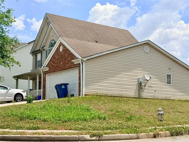 1349 Creekview Circle, Riverdale, Georgia 30296