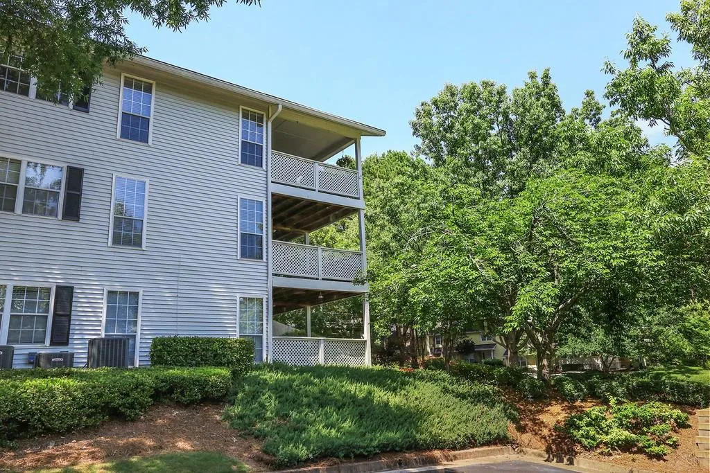 6816 Glenridge Drive Unit E, Atlanta, Georgia 30328, 2 Bedrooms Bedrooms, ,2 BathroomsBathrooms,Residential,Sold,6816 Glenridge Drive Unit E,6582226