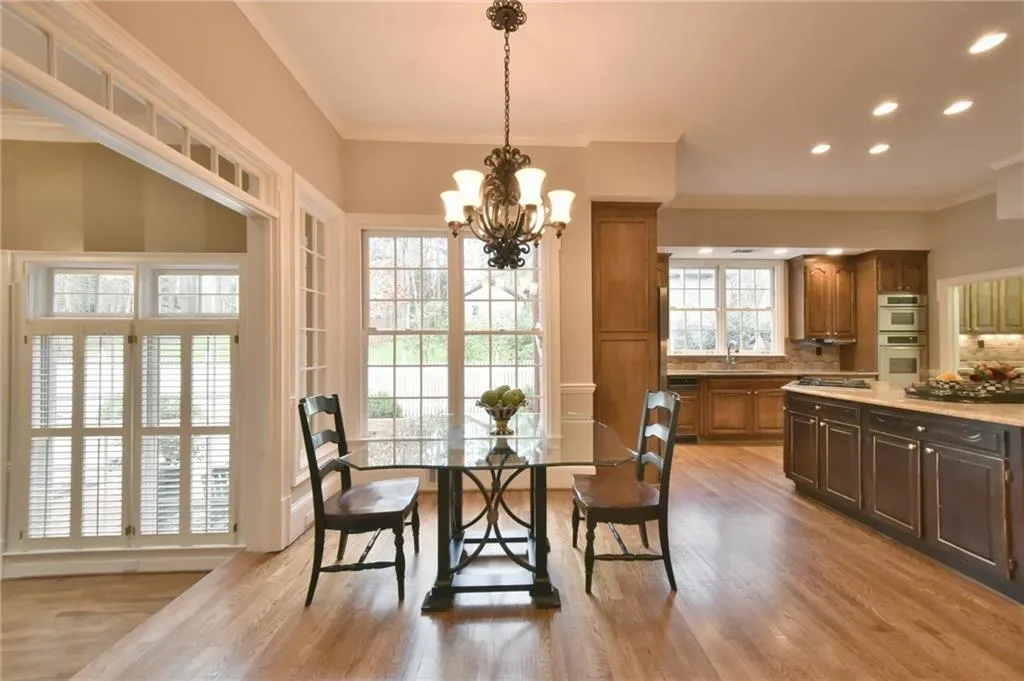 1810 Marlborough Drive, Sandy Springs, Georgia 30350, 5 Bedrooms Bedrooms, ,5 BathroomsBathrooms,Residential,Sold,1810 Marlborough Drive,5787346
