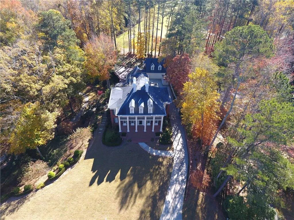 1810 Marlborough Drive, Sandy Springs, Georgia 30350, 5 Bedrooms Bedrooms, ,5 BathroomsBathrooms,Residential,Sold,1810 Marlborough Drive,5787346