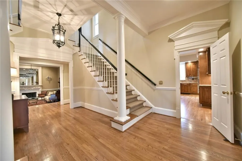 1810 Marlborough Drive, Sandy Springs, Georgia 30350, 5 Bedrooms Bedrooms, ,5 BathroomsBathrooms,Residential,Sold,1810 Marlborough Drive,5787346