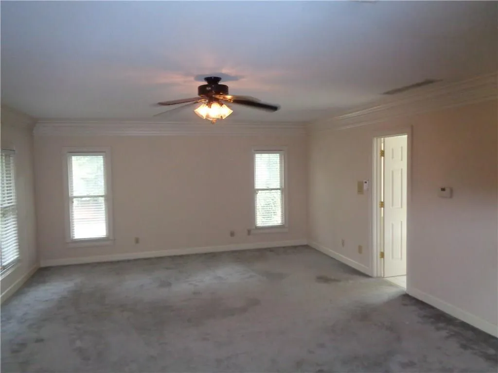 10 Battle Ridge Drive, Atlanta, Georgia 30342, 5 Bedrooms Bedrooms, ,4 BathroomsBathrooms,Residential,Sold,10 Battle Ridge Drive,5918716