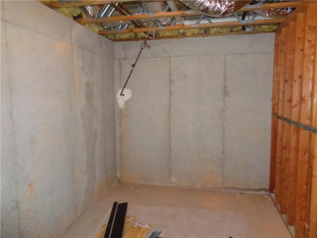 10 Battle Ridge Drive, Atlanta, Georgia 30342, 5 Bedrooms Bedrooms, ,4 BathroomsBathrooms,Residential,Sold,10 Battle Ridge Drive,5918716