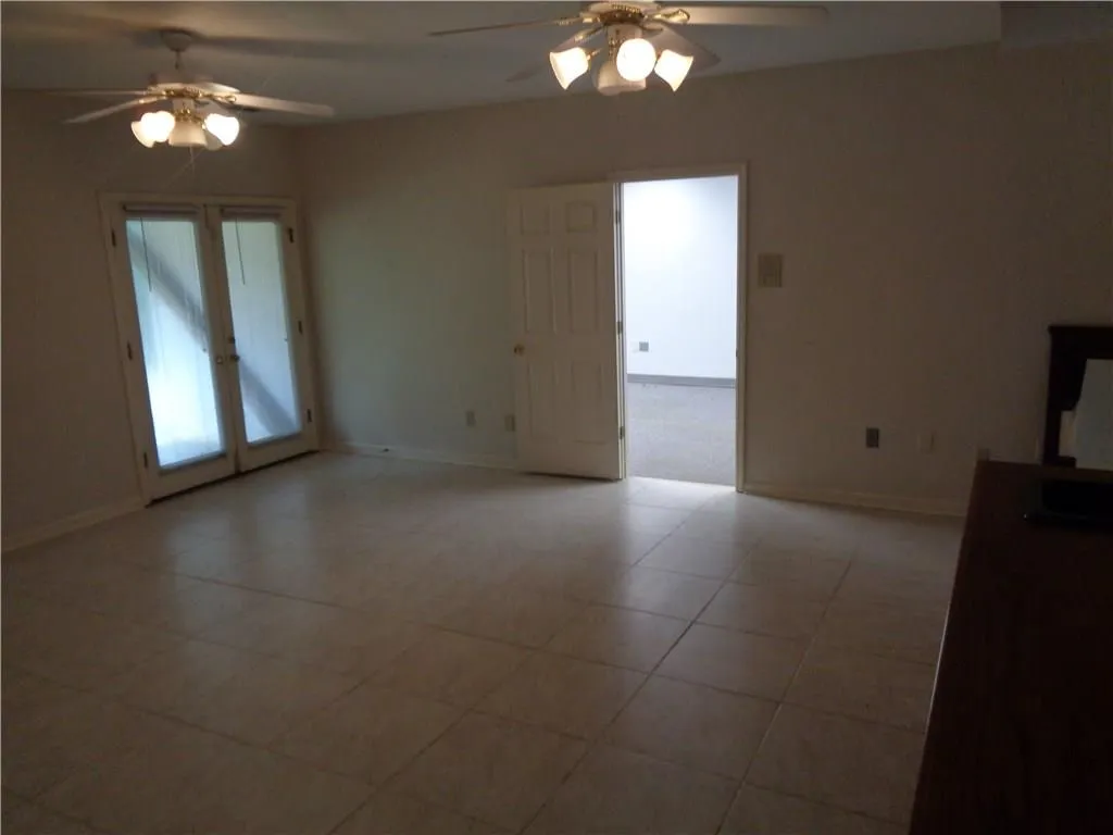 10 Battle Ridge Drive, Atlanta, Georgia 30342, 5 Bedrooms Bedrooms, ,4 BathroomsBathrooms,Residential,Sold,10 Battle Ridge Drive,5918716