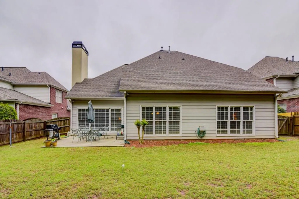 235 Somerset Court, Sandy Springs, Georgia 30350, 4 Bedrooms Bedrooms, ,3 BathroomsBathrooms,Residential,Sold,235 Somerset Court,6001747