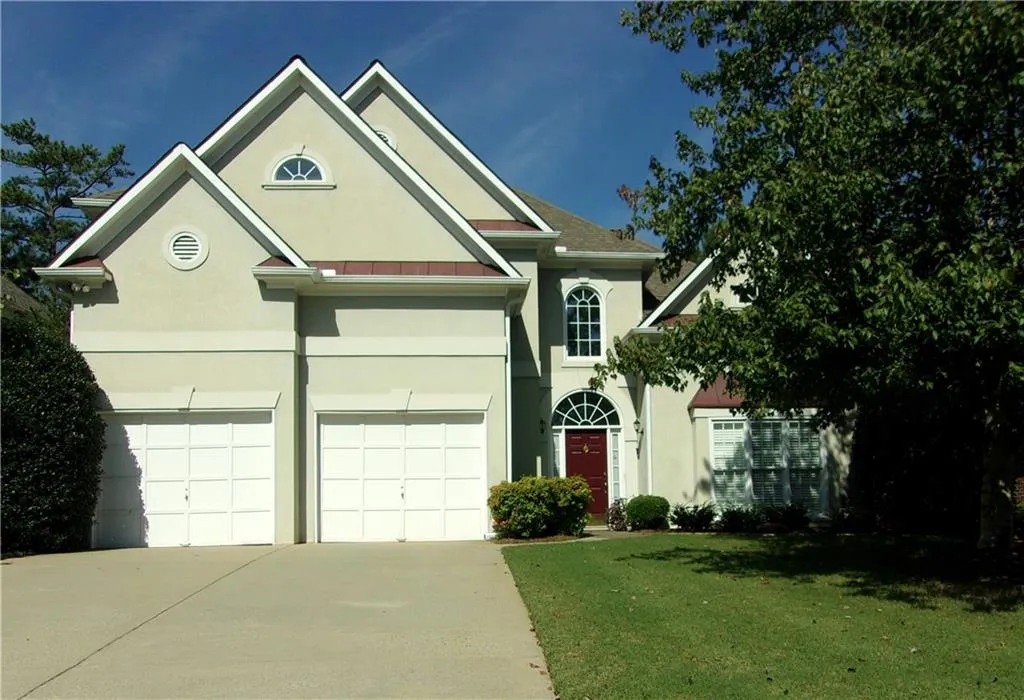 235 Somerset Court, Sandy Springs, Georgia 30350, 4 Bedrooms Bedrooms, ,3 BathroomsBathrooms,Residential,Sold,235 Somerset Court,6001747