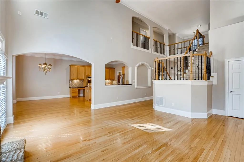 570 Wembley Circle, Atlanta, Georgia 30328, 4 Bedrooms Bedrooms, ,3 BathroomsBathrooms,Residential,Sold,570 Wembley Circle,6865089