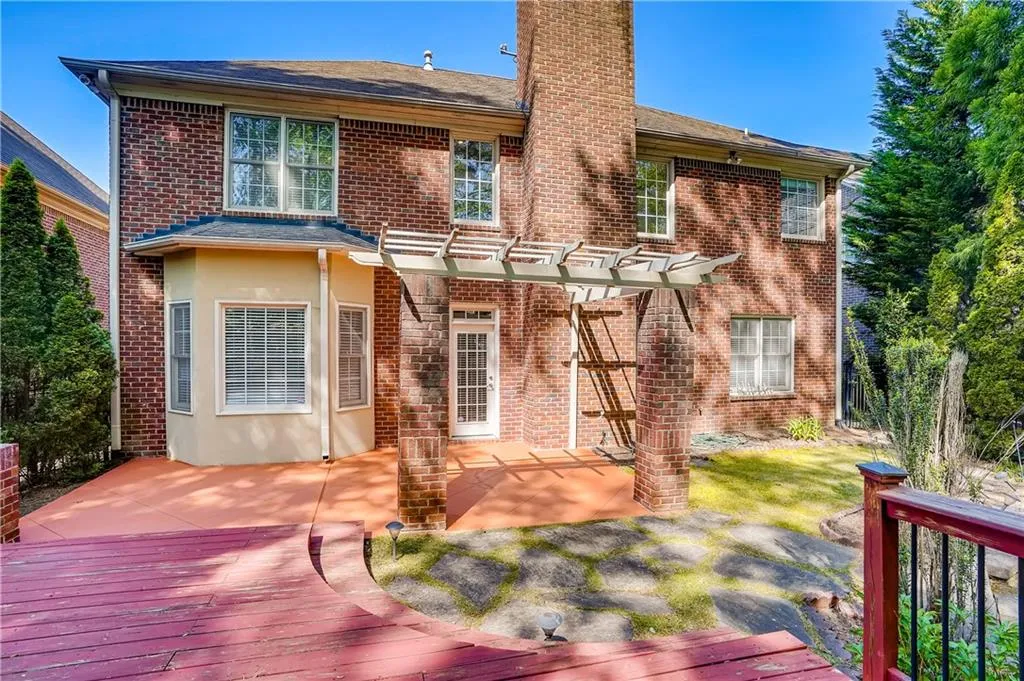 570 Wembley Circle, Atlanta, Georgia 30328, 4 Bedrooms Bedrooms, ,3 BathroomsBathrooms,Residential,Sold,570 Wembley Circle,6865089