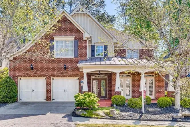 570 Wembley Circle, Atlanta, Georgia 30328, 4 Bedrooms Bedrooms, ,3 BathroomsBathrooms,Residential,Sold,570 Wembley Circle,6865089