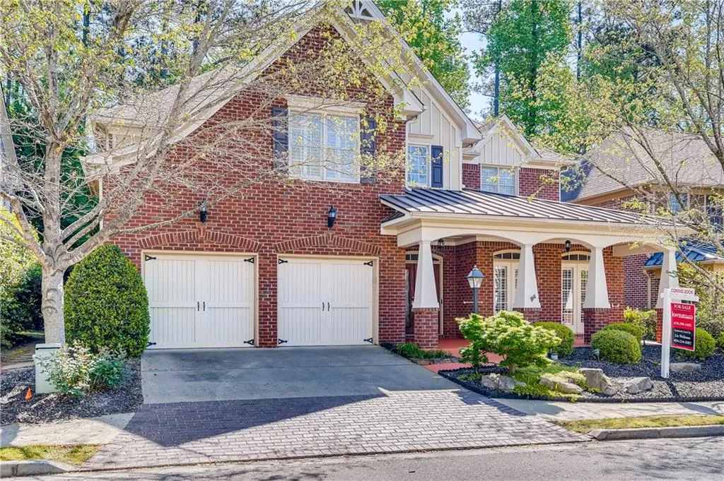 570 Wembley Circle, Atlanta, Georgia 30328, 4 Bedrooms Bedrooms, ,3 BathroomsBathrooms,Residential,Sold,570 Wembley Circle,6865089