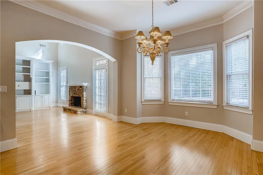 570 Wembley Circle, Atlanta, Georgia 30328, 4 Bedrooms Bedrooms, ,3 BathroomsBathrooms,Residential,Sold,570 Wembley Circle,6865089