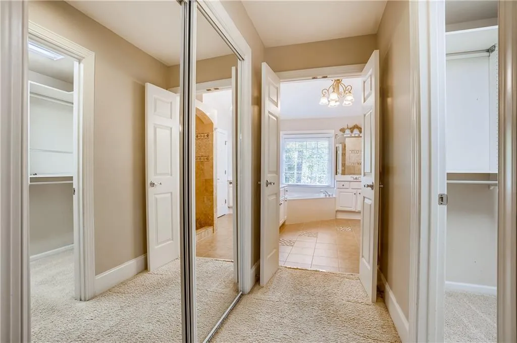 570 Wembley Circle, Atlanta, Georgia 30328, 4 Bedrooms Bedrooms, ,3 BathroomsBathrooms,Residential,Sold,570 Wembley Circle,6865089