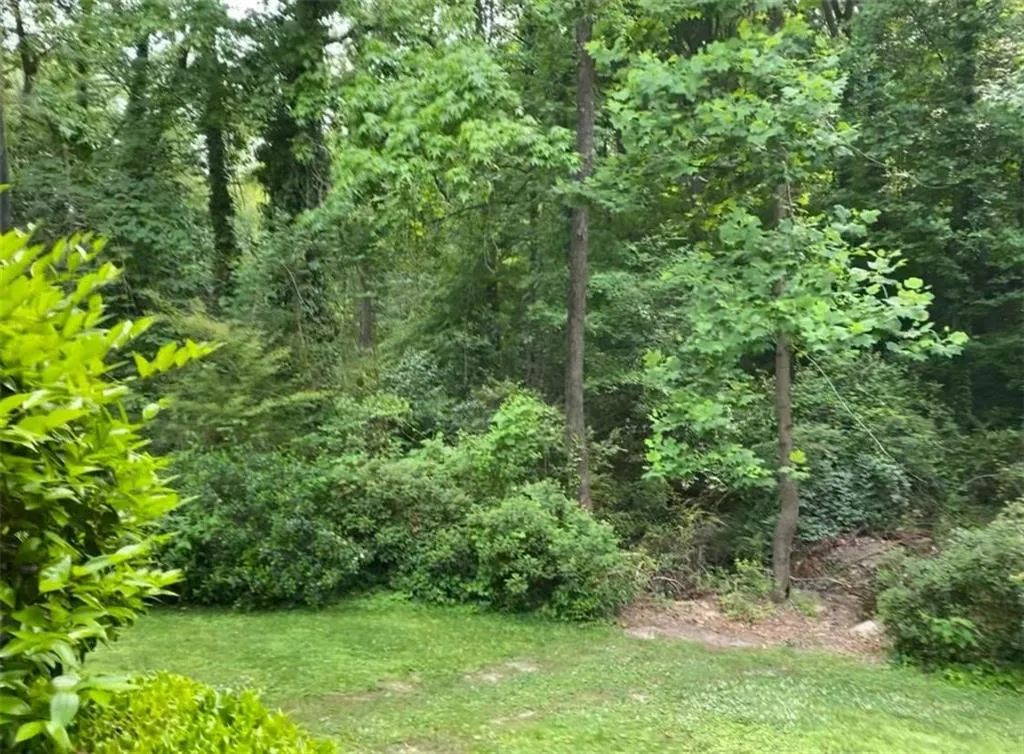 7148 Stonington Drive, Sandy Springs, Georgia 30328, 3 Bedrooms Bedrooms, ,3 BathroomsBathrooms,Residential,Sold,7148 Stonington Drive,7056402