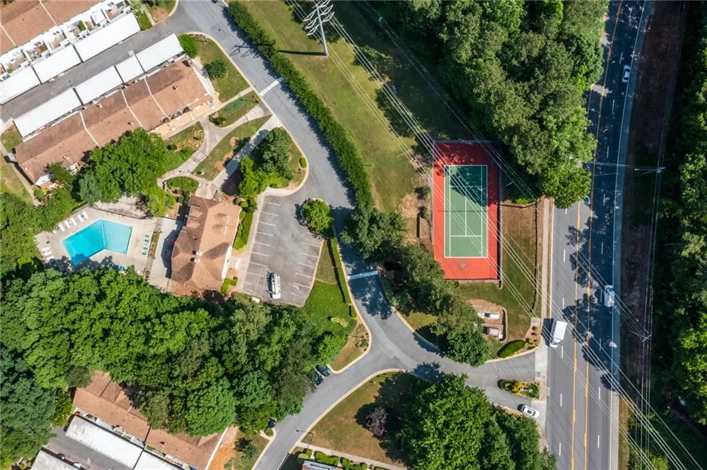 7148 Stonington Drive, Sandy Springs, Georgia 30328, 3 Bedrooms Bedrooms, ,3 BathroomsBathrooms,Residential,Sold,7148 Stonington Drive,7056402