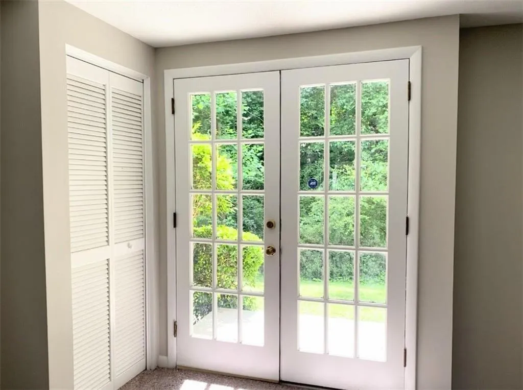 7148 Stonington Drive, Sandy Springs, Georgia 30328, 3 Bedrooms Bedrooms, ,3 BathroomsBathrooms,Residential,Sold,7148 Stonington Drive,7056402