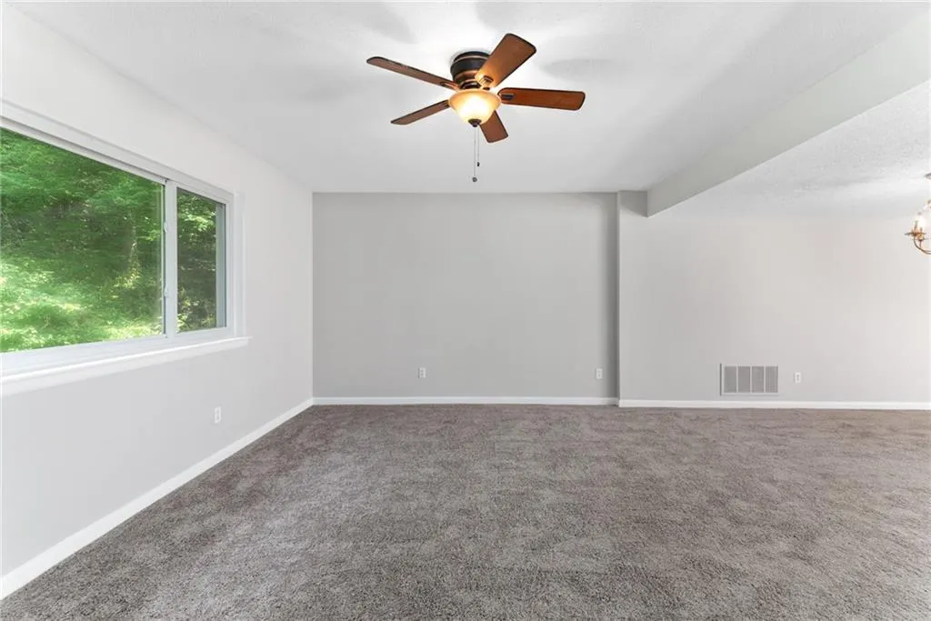 7148 Stonington Drive, Sandy Springs, Georgia 30328, 3 Bedrooms Bedrooms, ,3 BathroomsBathrooms,Residential,Sold,7148 Stonington Drive,7056402