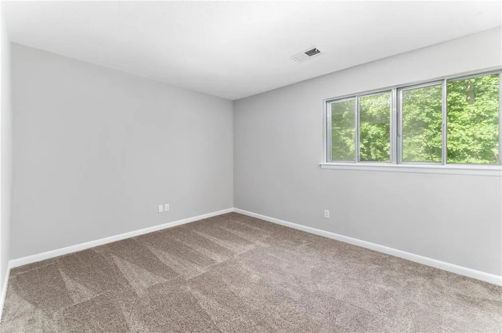 7148 Stonington Drive, Sandy Springs, Georgia 30328, 3 Bedrooms Bedrooms, ,3 BathroomsBathrooms,Residential,Sold,7148 Stonington Drive,7056402
