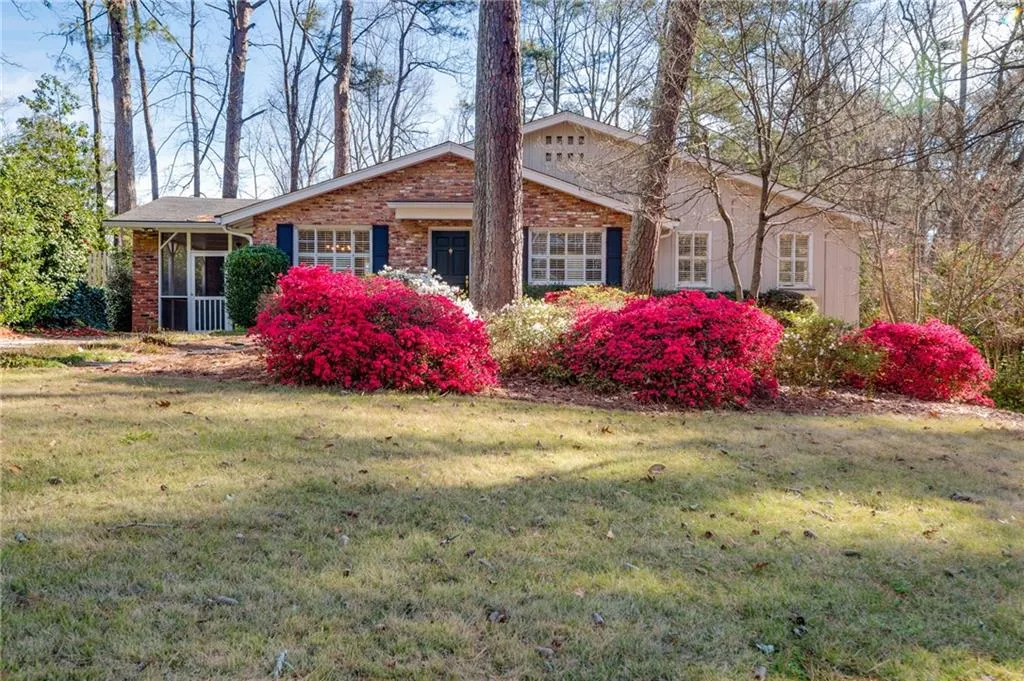 350 Allison Drive Ne, Atlanta, Georgia 30342, 3 Bedrooms Bedrooms, ,3 BathroomsBathrooms,Residential,Sold,350 Allison Drive Ne,5806496