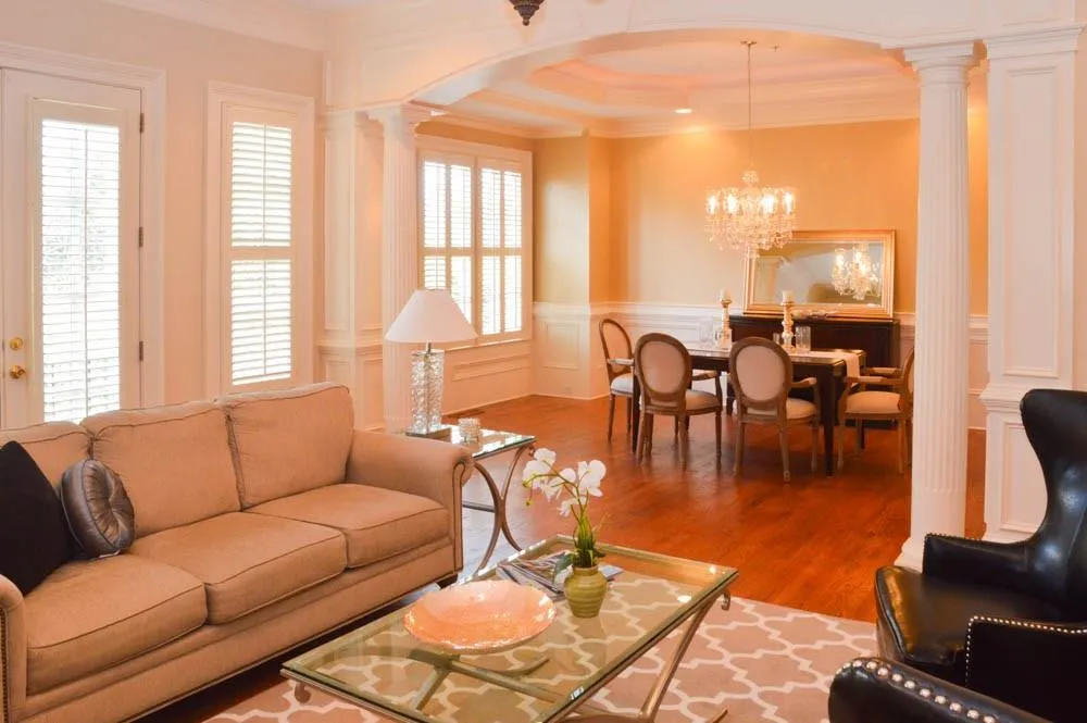3707 Peachtree Road Unit 8, Atlanta, Georgia 30319, 4 Bedrooms Bedrooms, ,4 BathroomsBathrooms,Residential,Sold,3707 Peachtree Road Unit 8,5589419