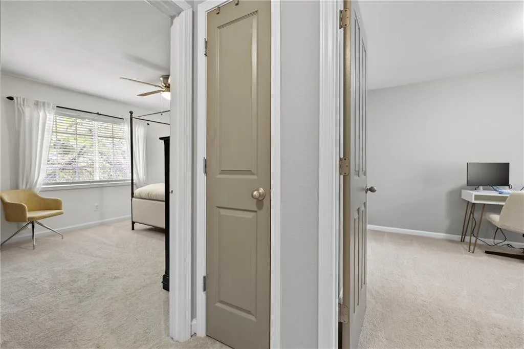 Hallway with carpet