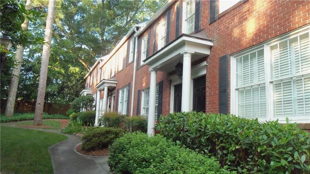 99 Sheridan Drive Ne Unit 12, Atlanta, Georgia 30305, 2 Bedrooms Bedrooms, ,2 BathroomsBathrooms,Residential,Sold,99 Sheridan Drive Ne Unit 12,5853909 99 Sheridan Drive Ne Unit 12, Atlanta, Georgia 30305, 2 Bedrooms Bedrooms, ,2 BathroomsBathrooms,Residential,Sold,99 Sheridan Drive Ne Unit 12,5853909
