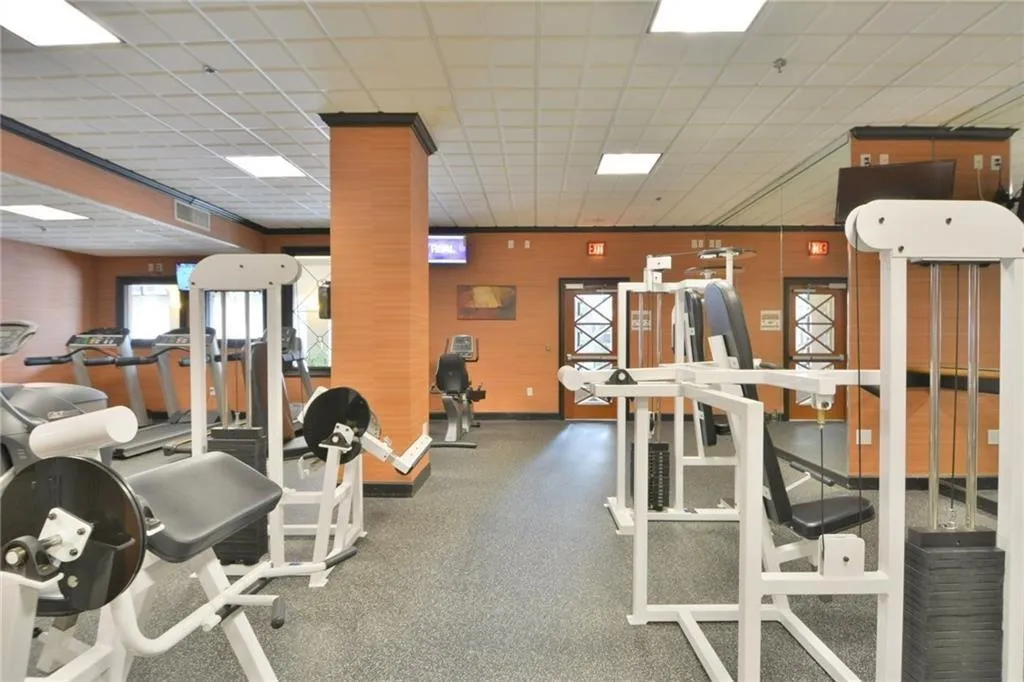 795 Hammond Drive Unit 2402, Atlanta, Georgia 30328, 1 Bedroom Bedrooms, ,1 BathroomBathrooms,Residential,Sold,795 Hammond Drive Unit 2402,6636787