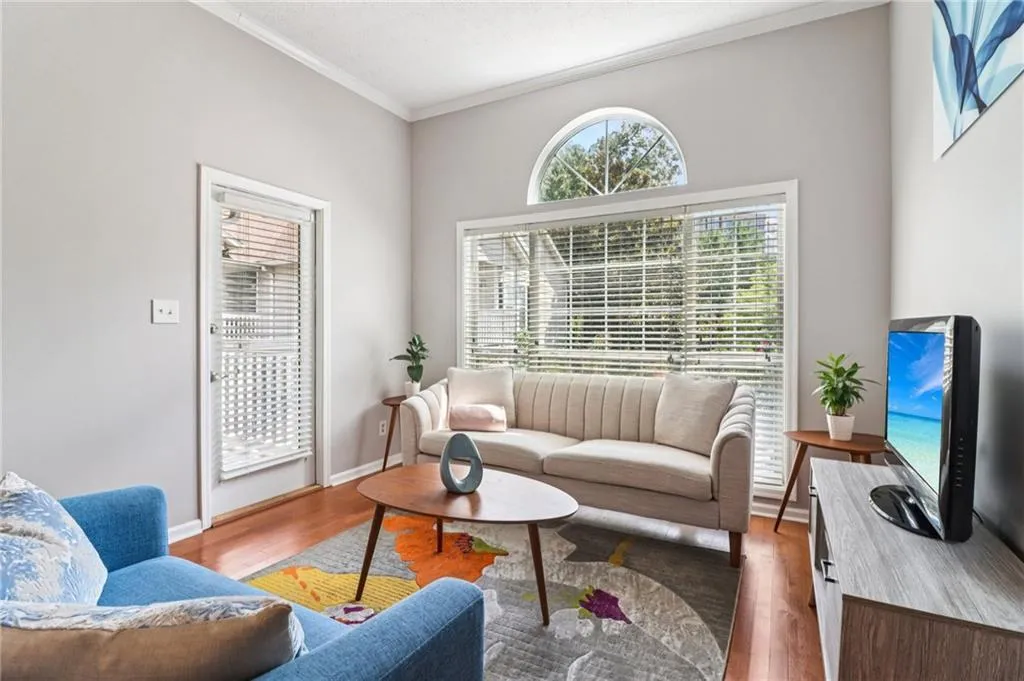 1250 Parkwood Circle Se Unit 1307, Atlanta, Georgia 30339, 1 Bedroom Bedrooms, ,1 BathroomBathrooms,Residential,For Sale,1250 Parkwood Circle Se Unit 1307,7617342