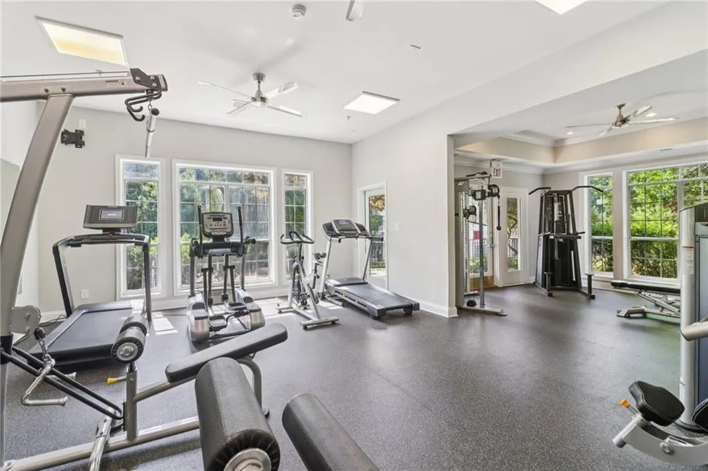 1250 Parkwood Circle Se Unit 1307, Atlanta, Georgia 30339, 1 Bedroom Bedrooms, ,1 BathroomBathrooms,Residential,For Sale,1250 Parkwood Circle Se Unit 1307,7617342