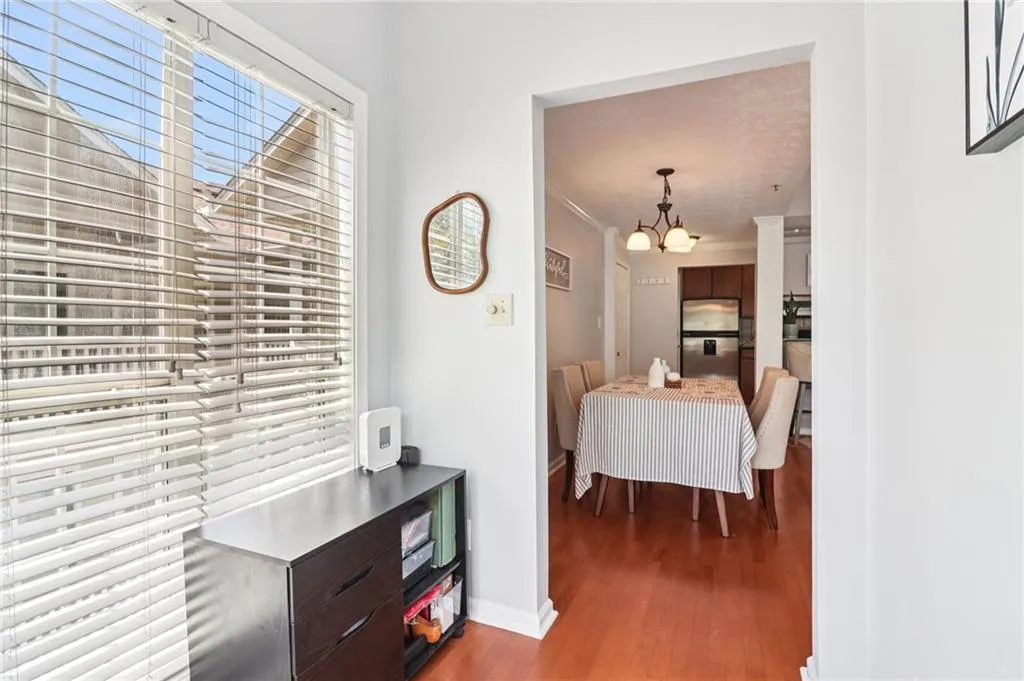 1250 Parkwood Circle Se Unit 1307, Atlanta, Georgia 30339, 1 Bedroom Bedrooms, ,1 BathroomBathrooms,Residential,For Sale,1250 Parkwood Circle Se Unit 1307,7617342